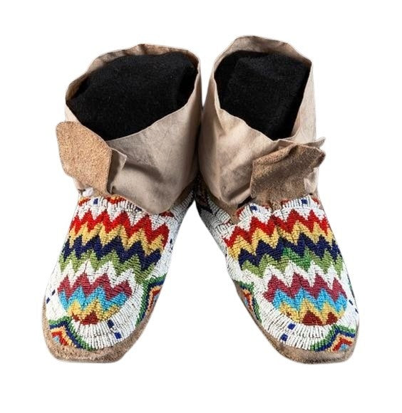 Native American Handmade Beaded Moccasin PMC7500