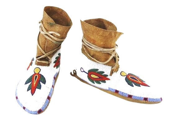 Native American Handmade Beaded Moccasin PMC602