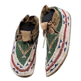 Native American Handmade Beaded Moccasin PMC6080