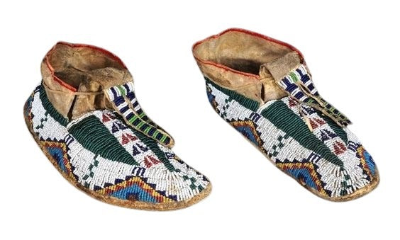 Native American Handmade Beaded Moccasin PMC6090