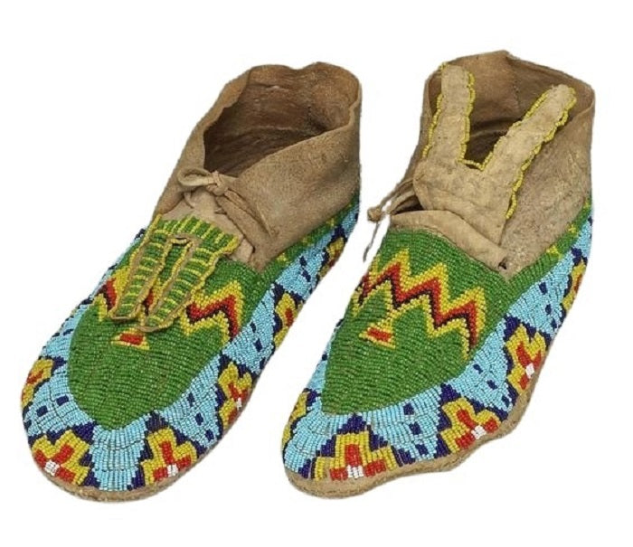 Native American Handmade Beaded Moccasin PMC6160