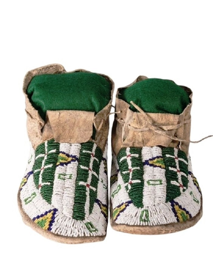 Native American Handmade Beaded Moccasin PMC6200