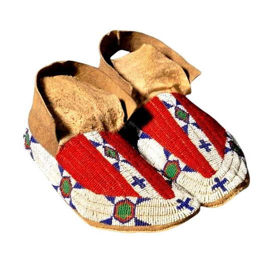 Native American Handmade Beaded Moccasin PMC6300