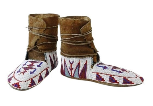 Native American Handmade Beaded Moccasin PMC6420