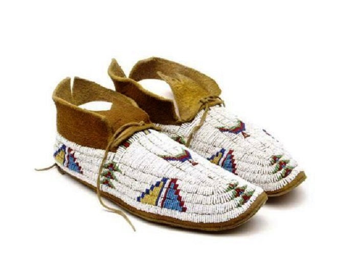 Native American Handmade Beaded Moccasin PMC6440