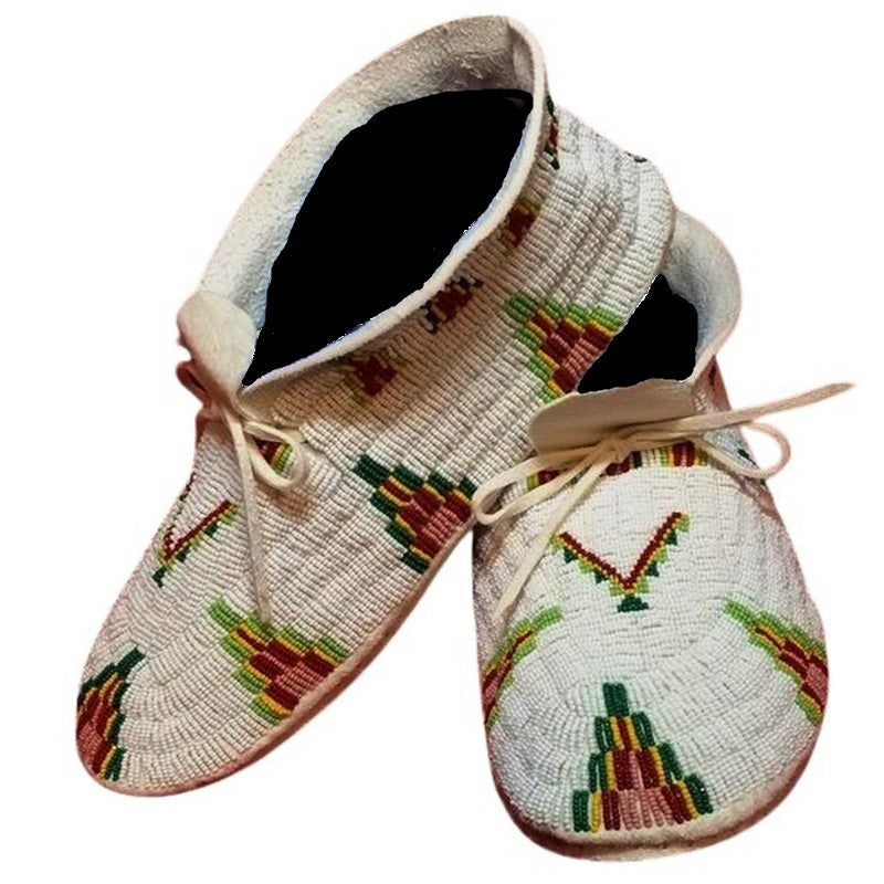 Native American Handmade Beaded Moccasin PMC6680