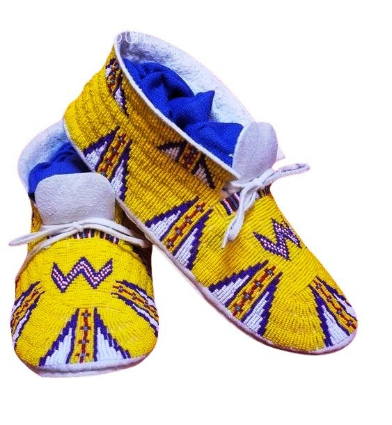 Native American Handmade Beaded Moccasin PMC6850