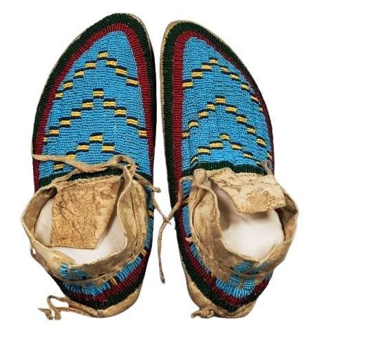 Native American Handmade Beaded Moccasin PMC6870