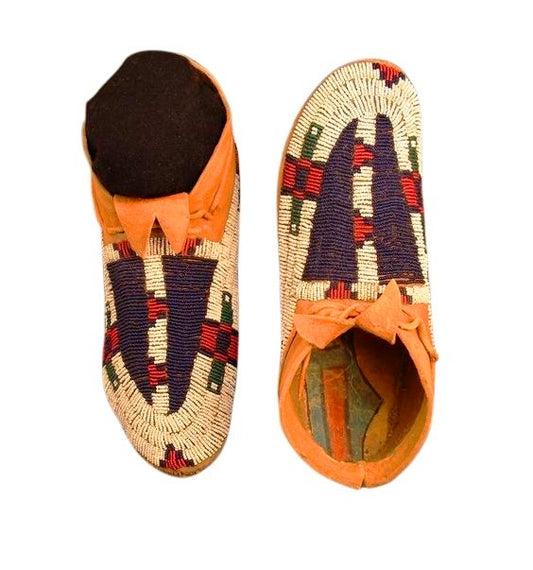 Native American Handmade Beaded Moccasin PMC7000