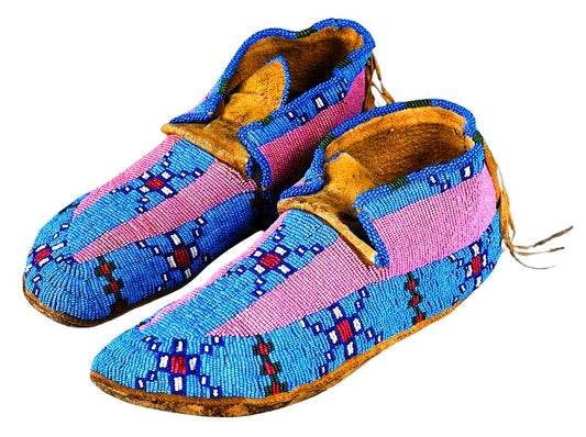 Native American Handmade Beaded Moccasin PMC7190