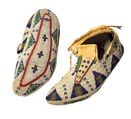 Native American Handmade Beaded Moccasin PMC7250