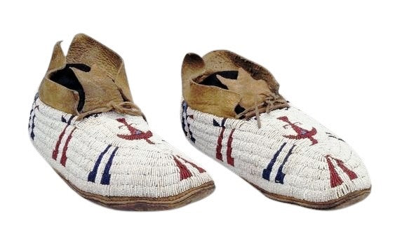 Native American Handmade Beaded Moccasin PMC7600