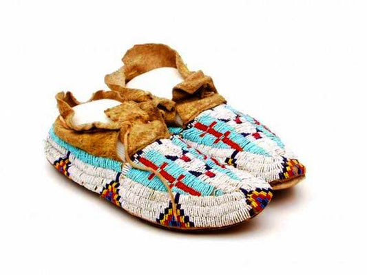 Native American Handmade Beaded Moccasin PMC7630