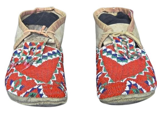 Native American Handmade Beaded Moccasin PMC8070