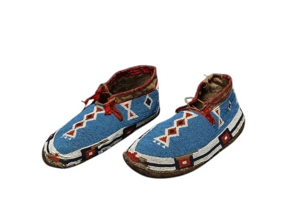 Native American Handmade Beaded Moccasin PMC8090