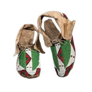 Native American Handmade Beaded Moccasin PMC8100