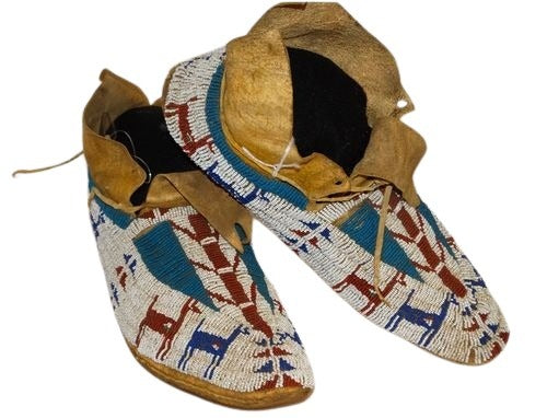 Native American Handmade Beaded Moccasin PMC8130