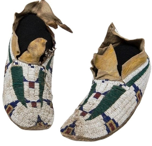 Native American Handmade Beaded Moccasin PMC8420